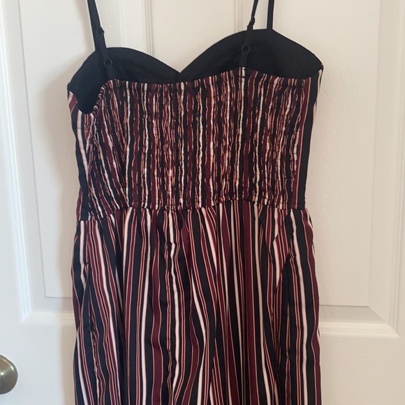 Striped jumpsuit - Picture 3 of 3